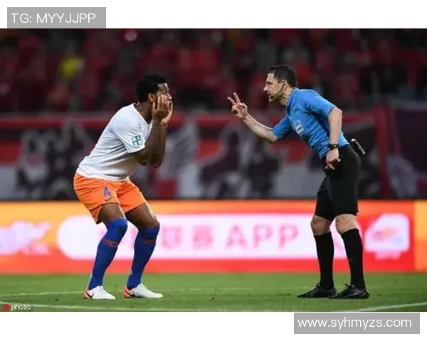 武汉篮球队技术争议引发热议球迷与专家各执己见探讨战术与裁判判罚