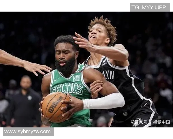 马刺与凯尔特人全场激战回顾精彩瞬间与关键时刻分析