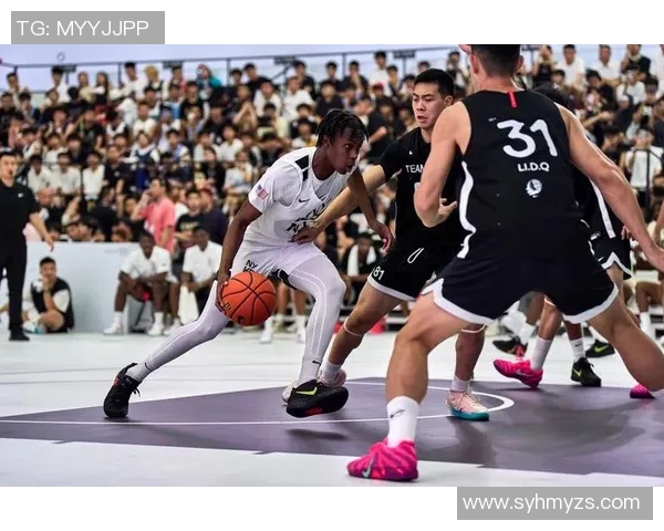 齐麟的崛起与挑战：探索新生代篮球运动员的成长之路与未来前景